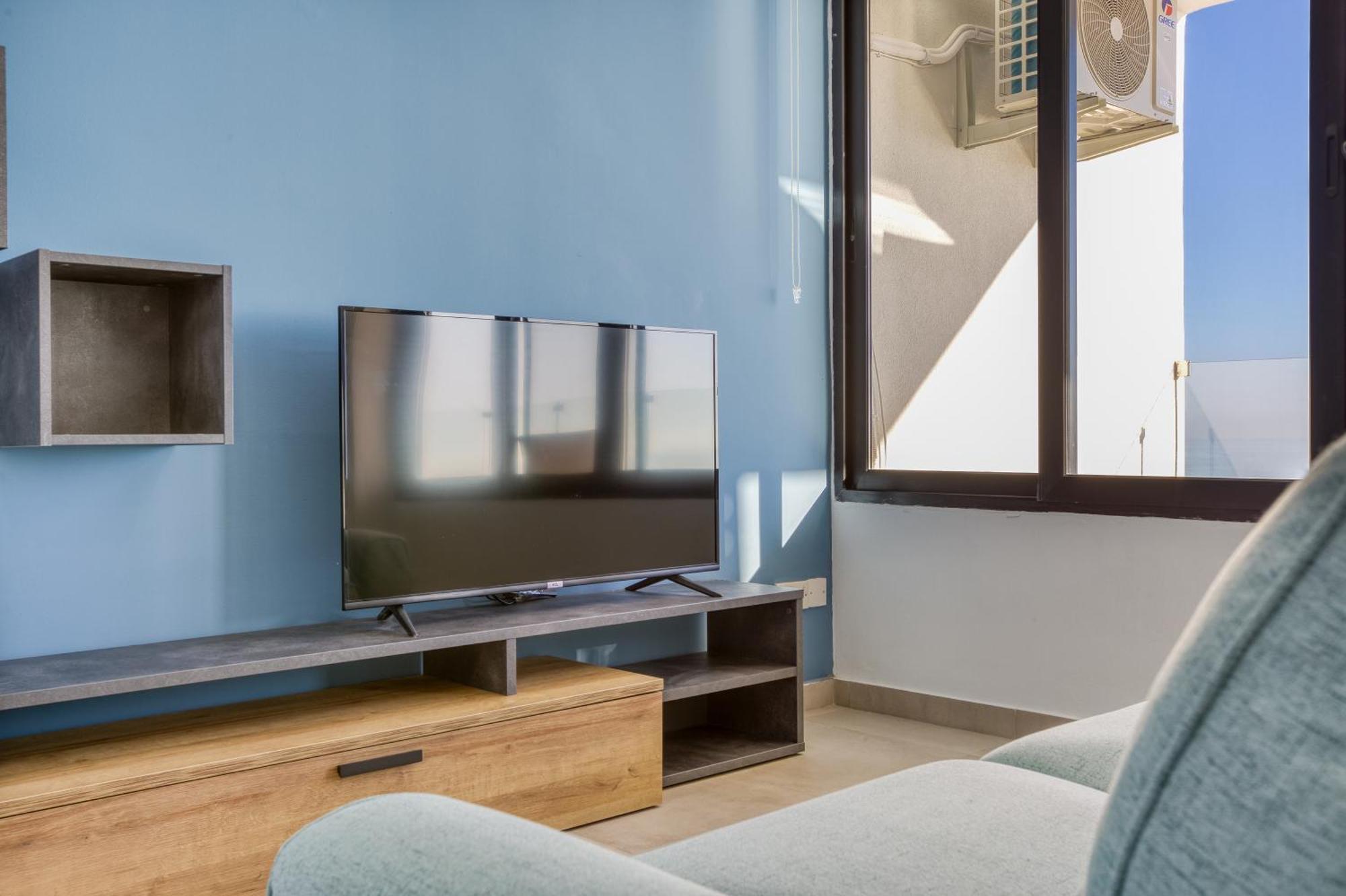 Seafront Sliema Apartment With Balcony & Sea Views By Jl Exterior photo