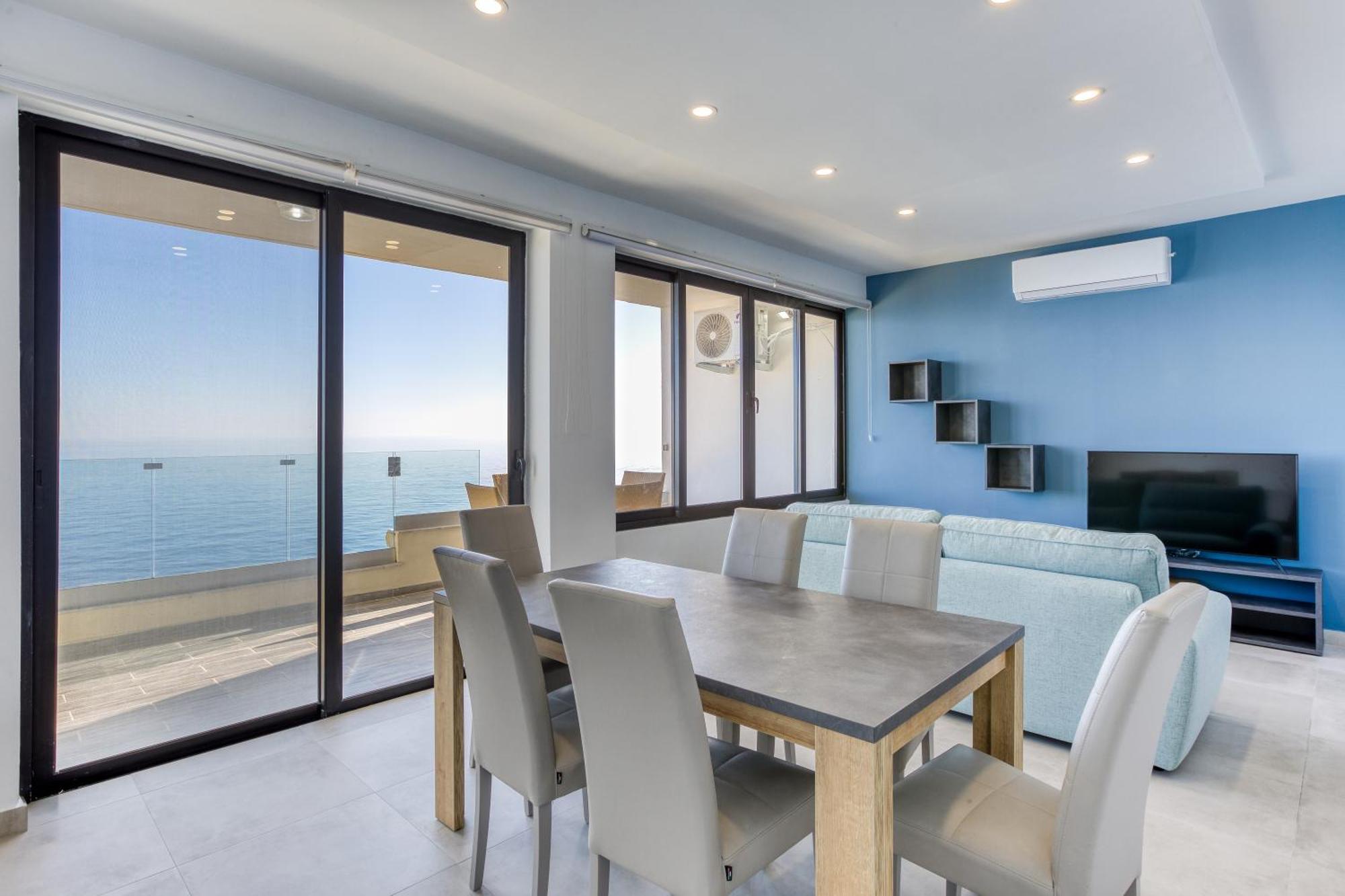 Seafront Sliema Apartment With Balcony & Sea Views By Jl Exterior photo